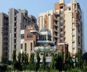 allahabad high court gives order to demolish buildings in noida on crematorium land