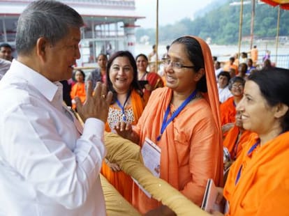 harish rawat demand back special status of uttarkhand.
