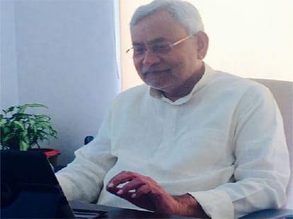 Mamata appeals for Nitish Kumar in Bihar