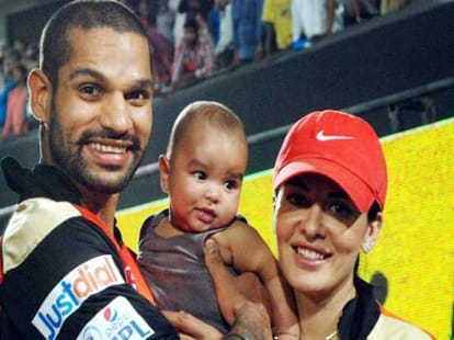 shikhar dhawan having fun with his son