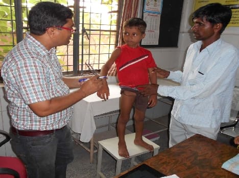 Sajan found in the village of Khamaria The symptoms of polio