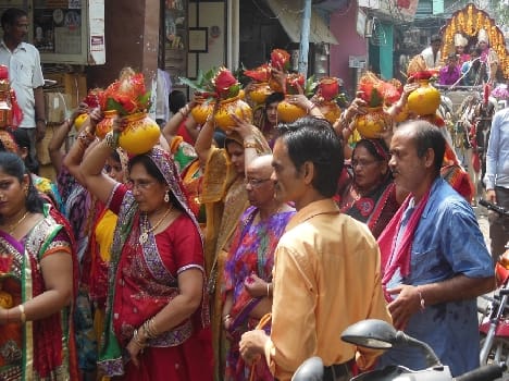 Women removed Kalash Yatra