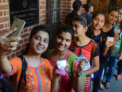 DU Election: candidates future close in EVM, results today