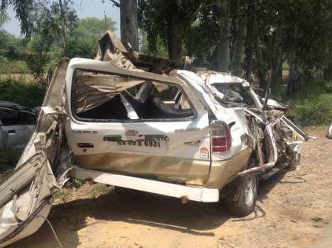 creepy accident in amritsar, including 3 woman 5 killed
