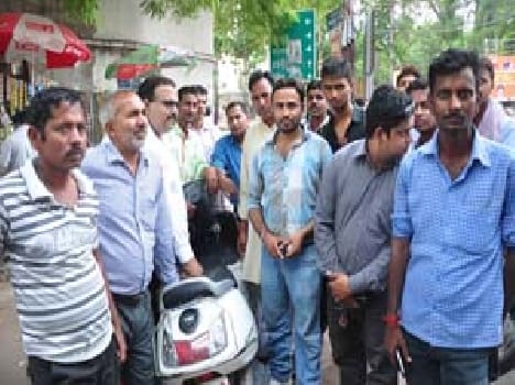 Assistant teacher made ??1.70 million Shicshamitron adjusting canceled