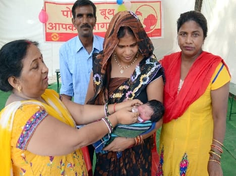 Three hundred thousand children administered polio drop