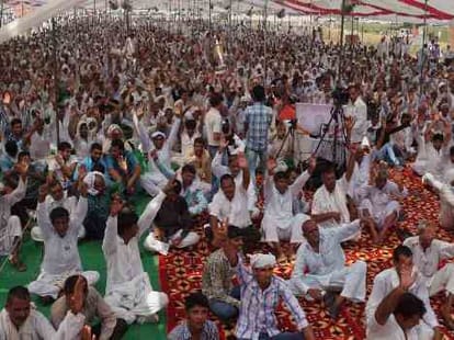 Jat will block rail, water and oil for reservation after panchayat elections 