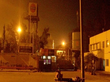 oil depot & lpg warehouse in residential area are dangerous 