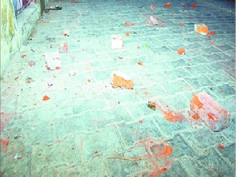 The two sides clashed on manipulated, stones
