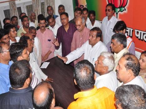 bjp leader fight for power