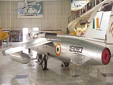 1965 war : Indian Net fighter plane landed in Pakistan airbase