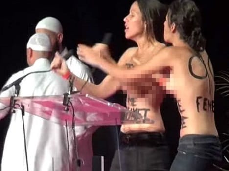 Topless protest of twe ladies in Muslim conference