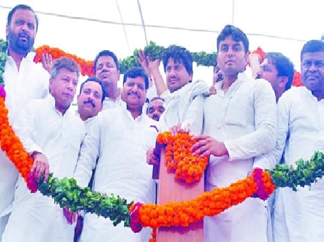 Doing center overlooking UP : Shivpal Yadav