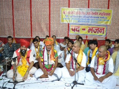 lakhveer singh lakkha in vrindavan