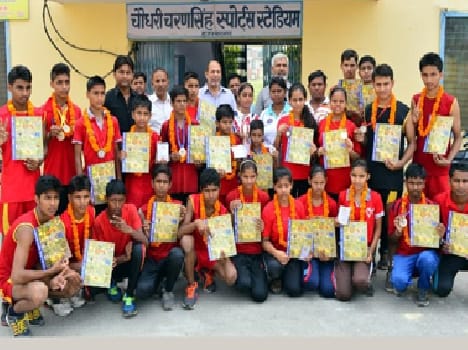 Muzaffarnagar team medals