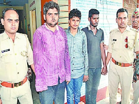 Three robbers arrested in encounter