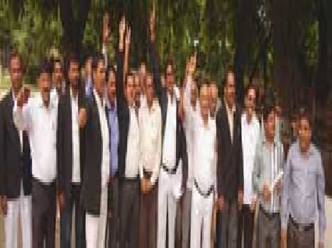 Advocates of the dispute over the house