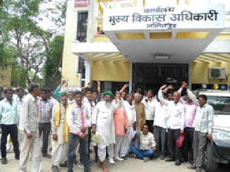 The exclusion of farmers'