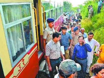 kalka shimla toy train will close till 4 months