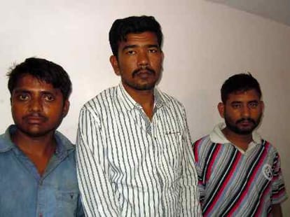 STF arrested three men in connection with loot in Unnao.