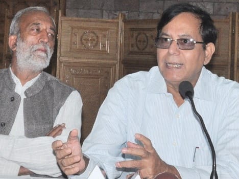 cpm leader accused rajya sabha mp kd singh of corruption.