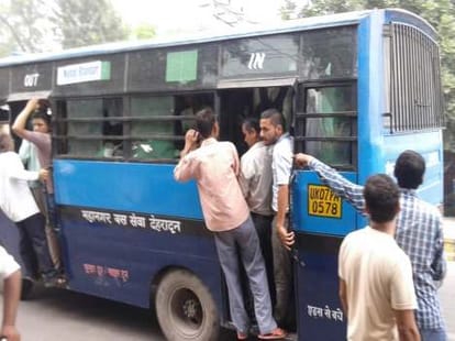 anger vikram driver goes to strike in dehradun.