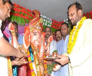 Homes sit cessation destroyer Ganapati