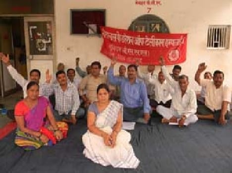 Against acquisition of mobile towers