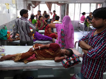 four deaths from dengue in the capital, chief minister visit