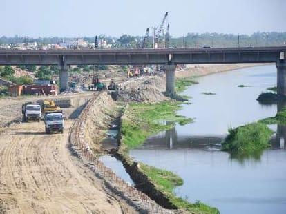 gomti river will connect old and new lucknow