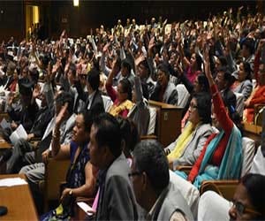 India will  pressure on Nepal 