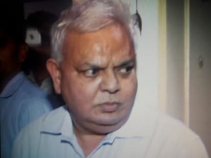 many bottles of costly foreing liquor found from shighvi house