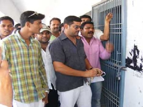 Municipality symbolic lockout