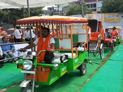 Narendra Modi inaurgurated BHU trauma centre in Varanasi