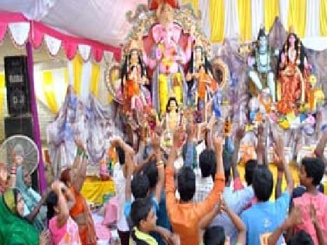 Jaidev Jaidev Jai Tue statue
