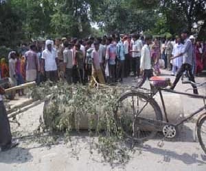 simbhaoli-Tatrarpur blockade today.