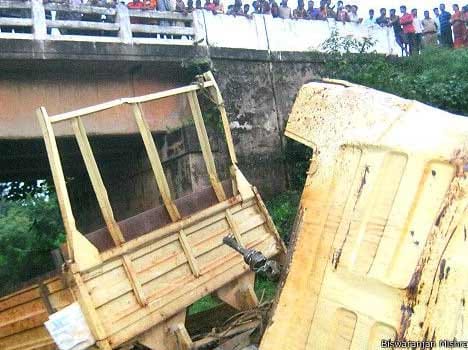 9 kabbadi playes killed in accident