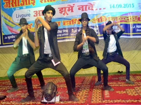 The participants made a rock duet and group dances