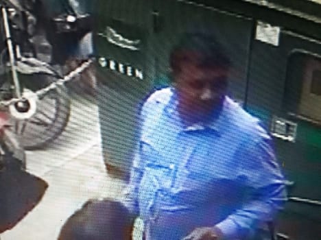 Lured two million 43 thousand deceived by accountant