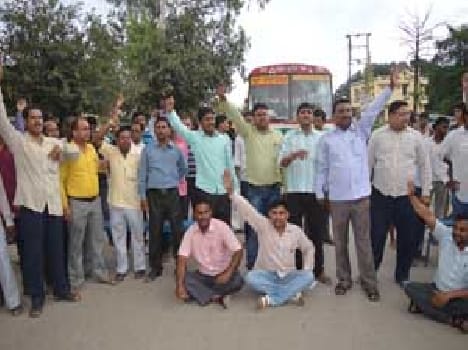 Teachers resisted recruitment