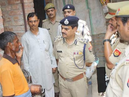 dacoity at tulsi nagar of banda, uttar pradesh