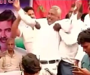 bihar assembly election 2015, RLSP leader got angry on reject the ticket