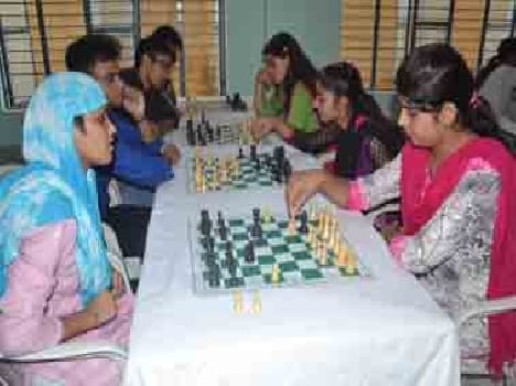 meerut and sahibabad won in inter colleges chess champianship's first day