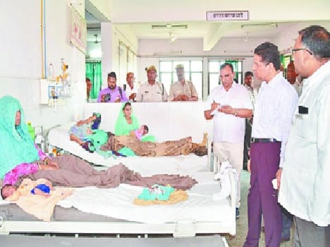 DM checked baghpat district hospital