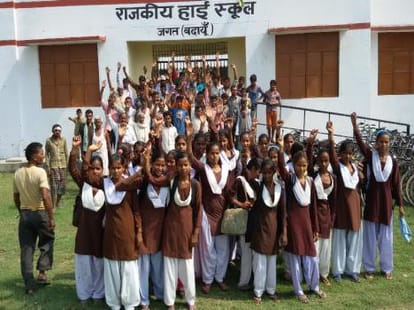 girls protest works, principal remove from college