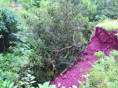Under construction tunnel collapses in Mandi Himachal Pradesh.