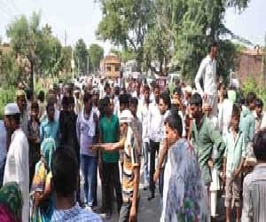Hapur tax levied on farmers jam