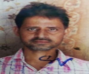 Contractor deaths fell from the second floor in jammu