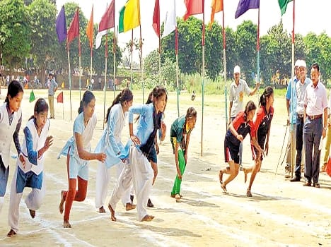 dileep and jyoti took first place in 800 meter race