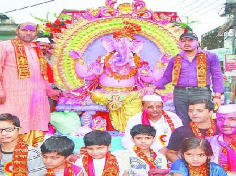 Bappa with the leave Jaykaron
